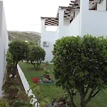 George Skyrosstudios Skyros