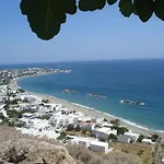 George Skyrosstudios Aparthotel 4*
