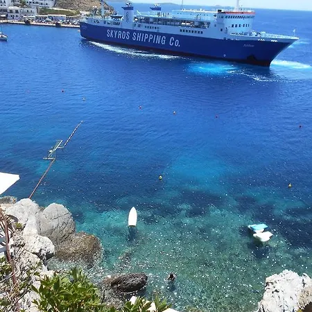 George Skyrosstudios Hotel apartamentowy Skyros