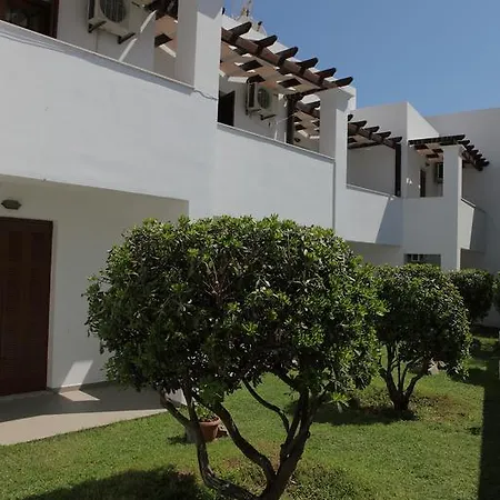 Hotel apartamentowy George Skyrosstudios 4*