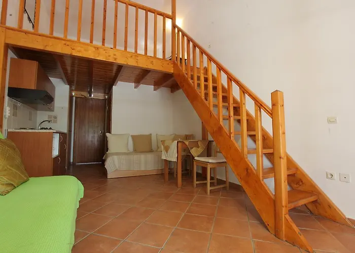 Appart hôtel George Skyrosstudios 4*