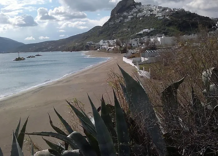 George Skyrosstudios