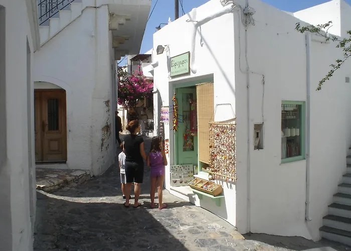 Appart hôtel George Skyrosstudios