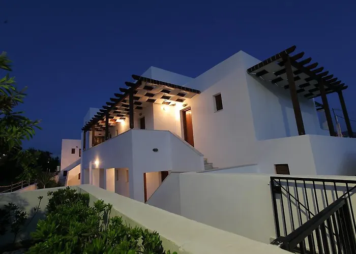 George Skyrosstudios Skyros